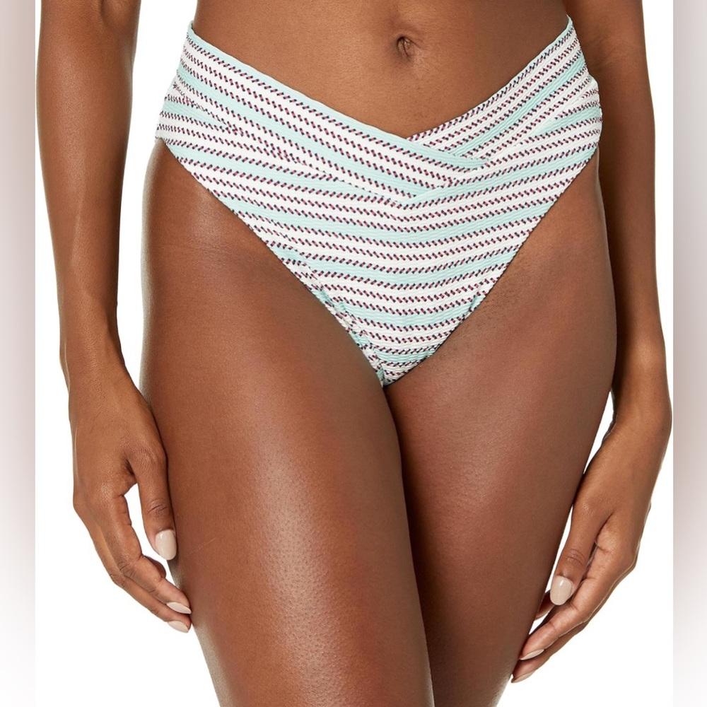 NWT CARVE DESIGNS $56 MSRP Standard Mae Bottom Nazare Texture Resort Swim Wear